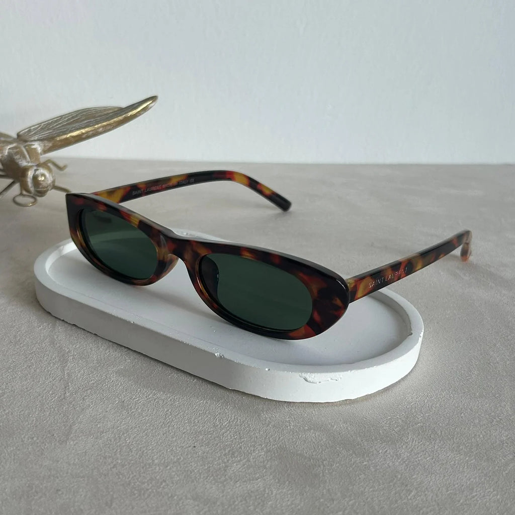 Saint Laurent SL 557