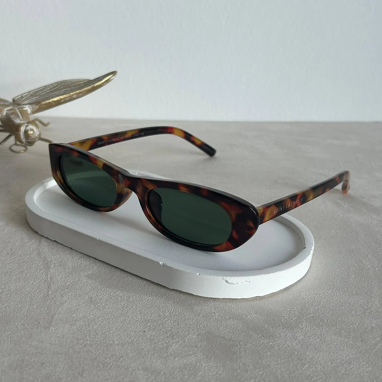 Saint Laurent SL 557