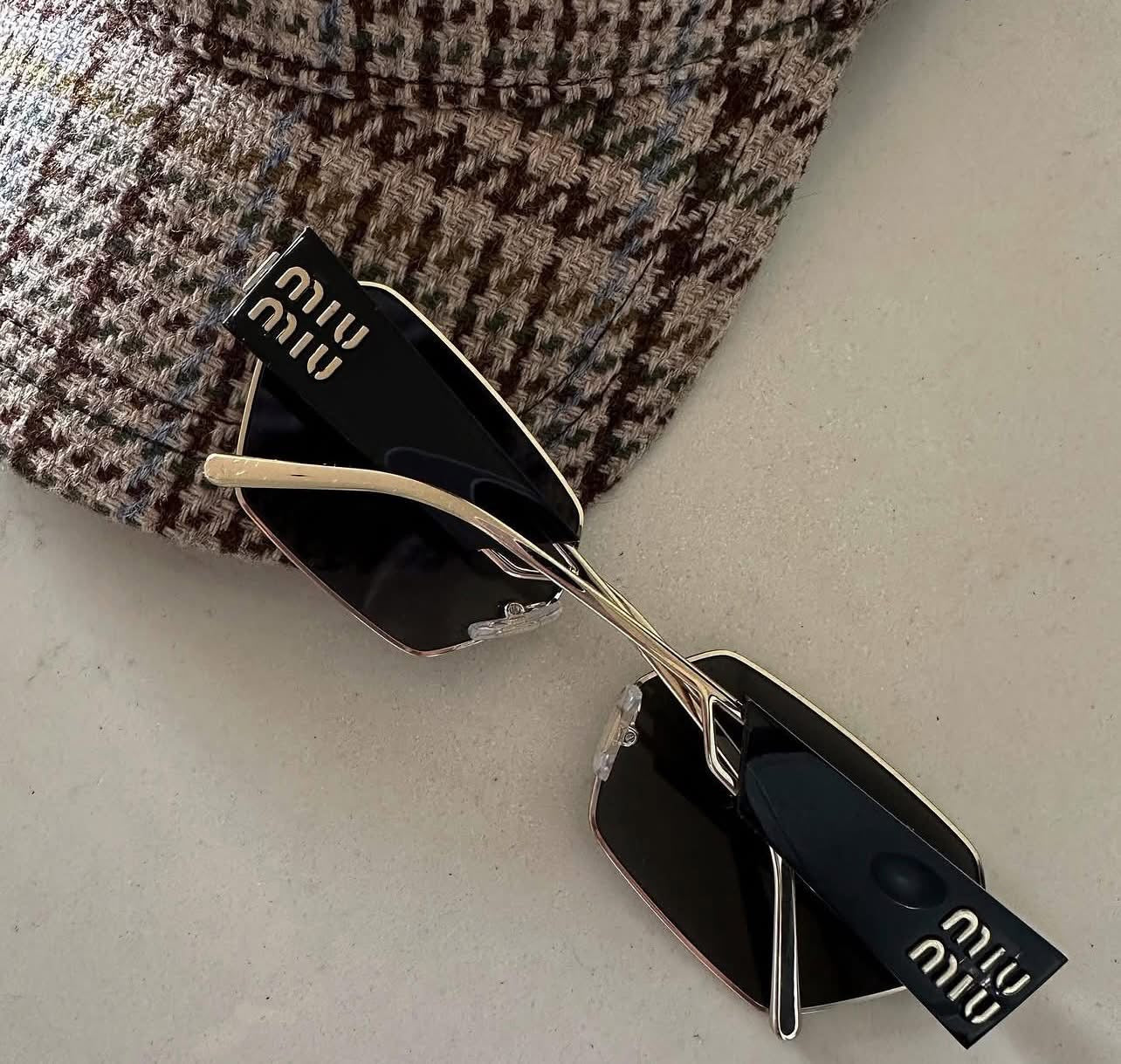 Miu Miu Mu 53WS