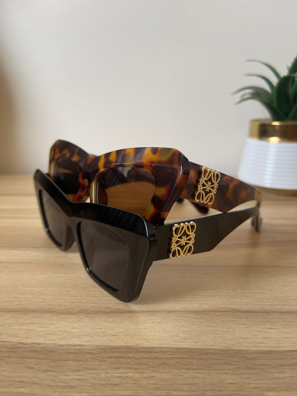 Loewe m Anagram Cat Eye