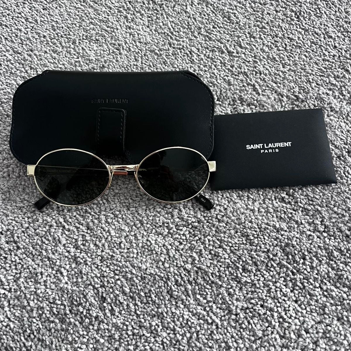 Saint Laurent SL 692