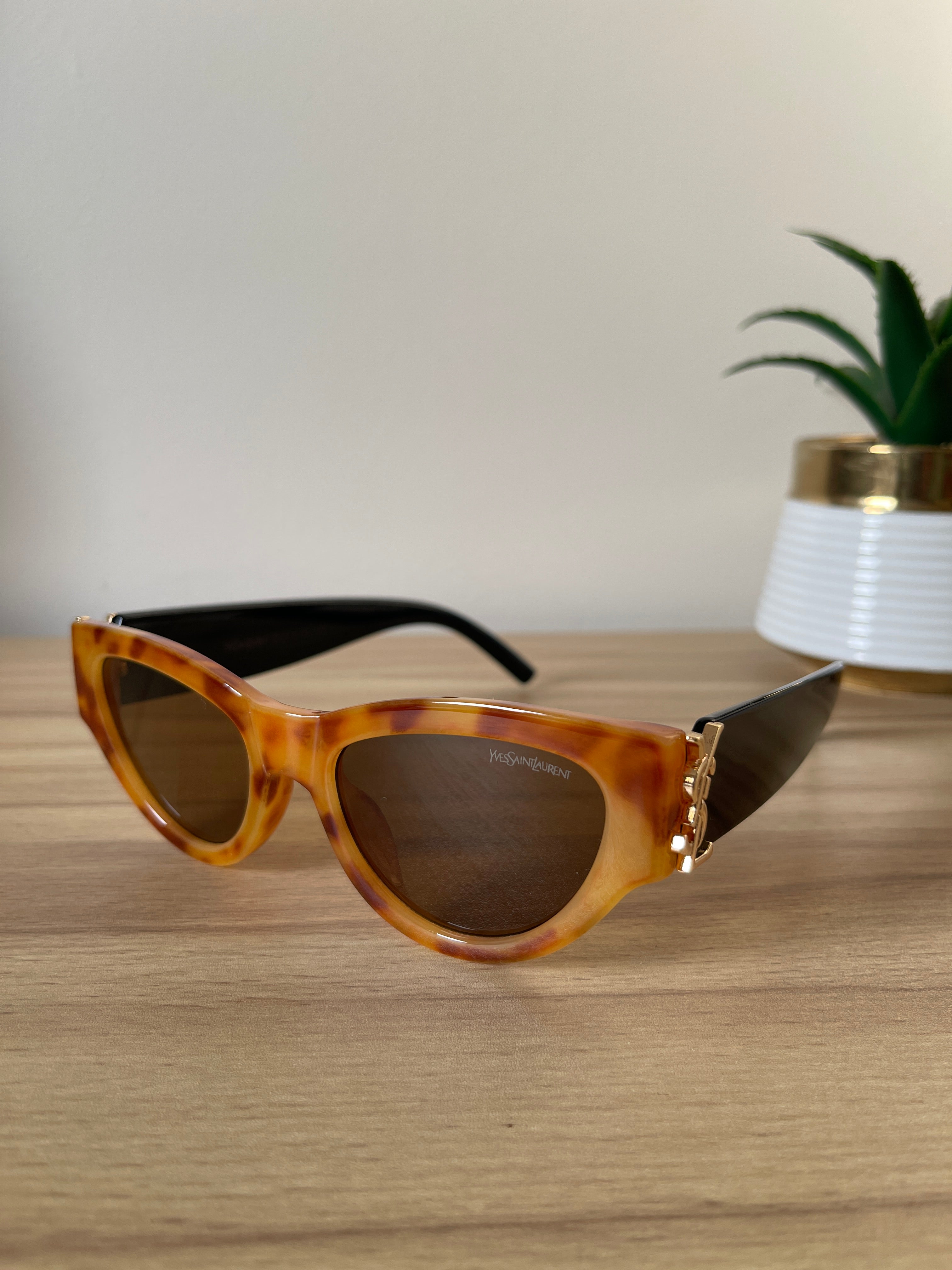 Saint Laurent SL M94