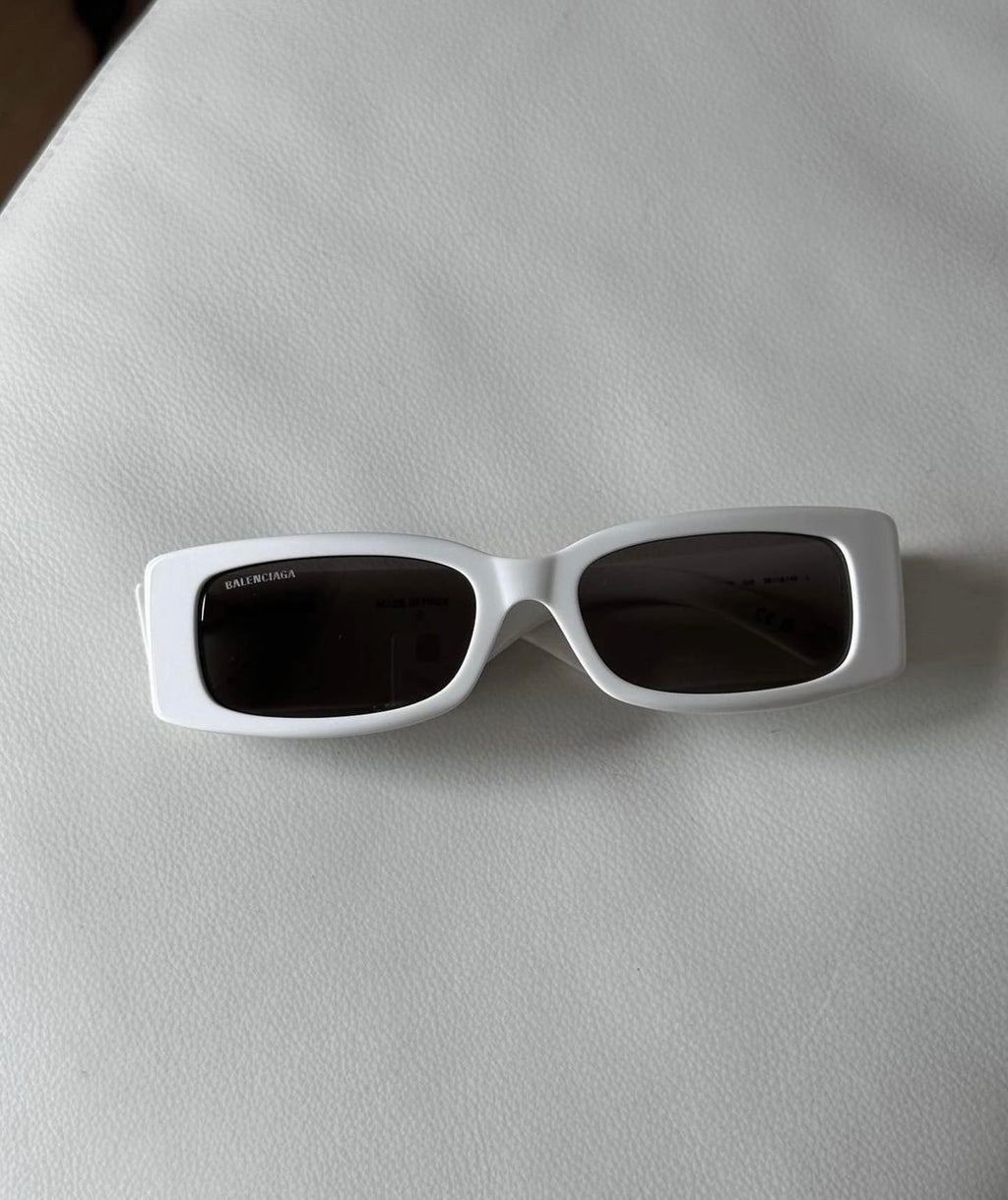 Balenciaga BB0260S