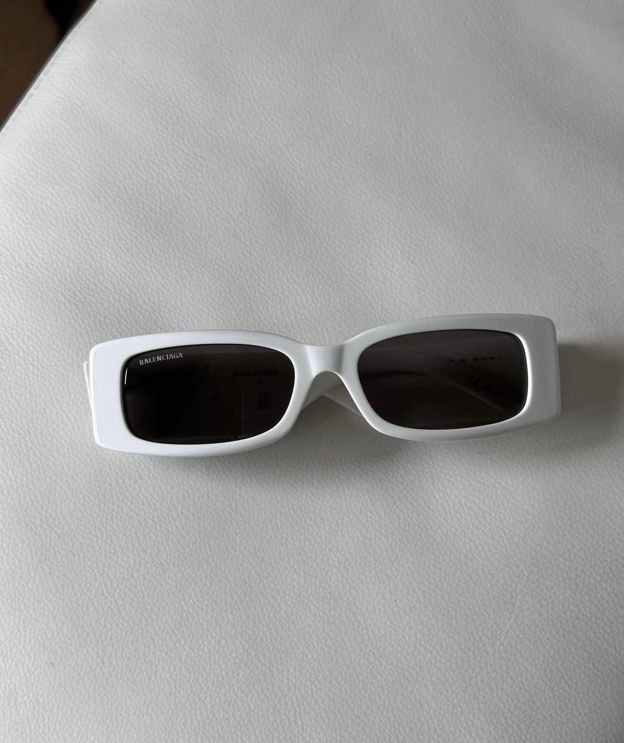 Balenciaga BB0260S