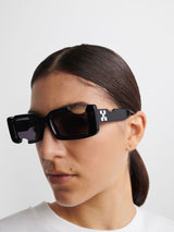 Off-White Retangular