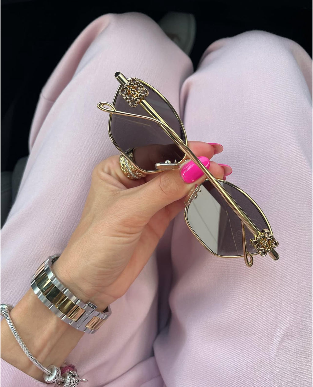 LOEWE
Anagram Hexagonal