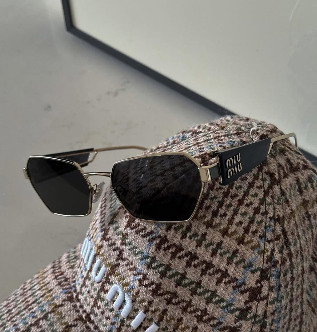 Miu Miu Mu 53WS