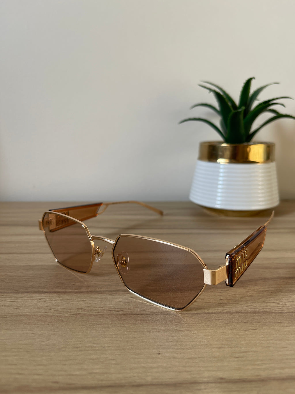 Miu Miu Mu 53WS