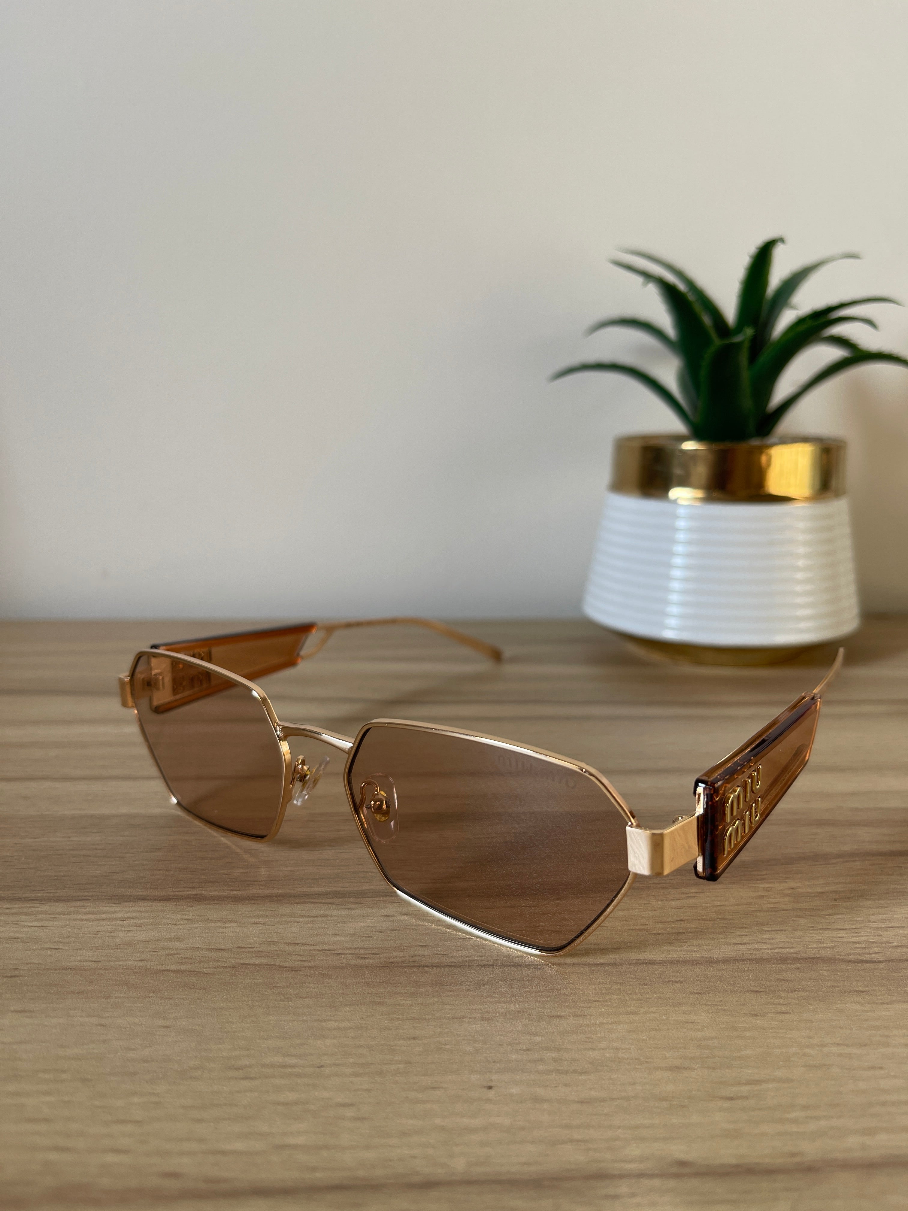 Miu Miu Mu 53WS