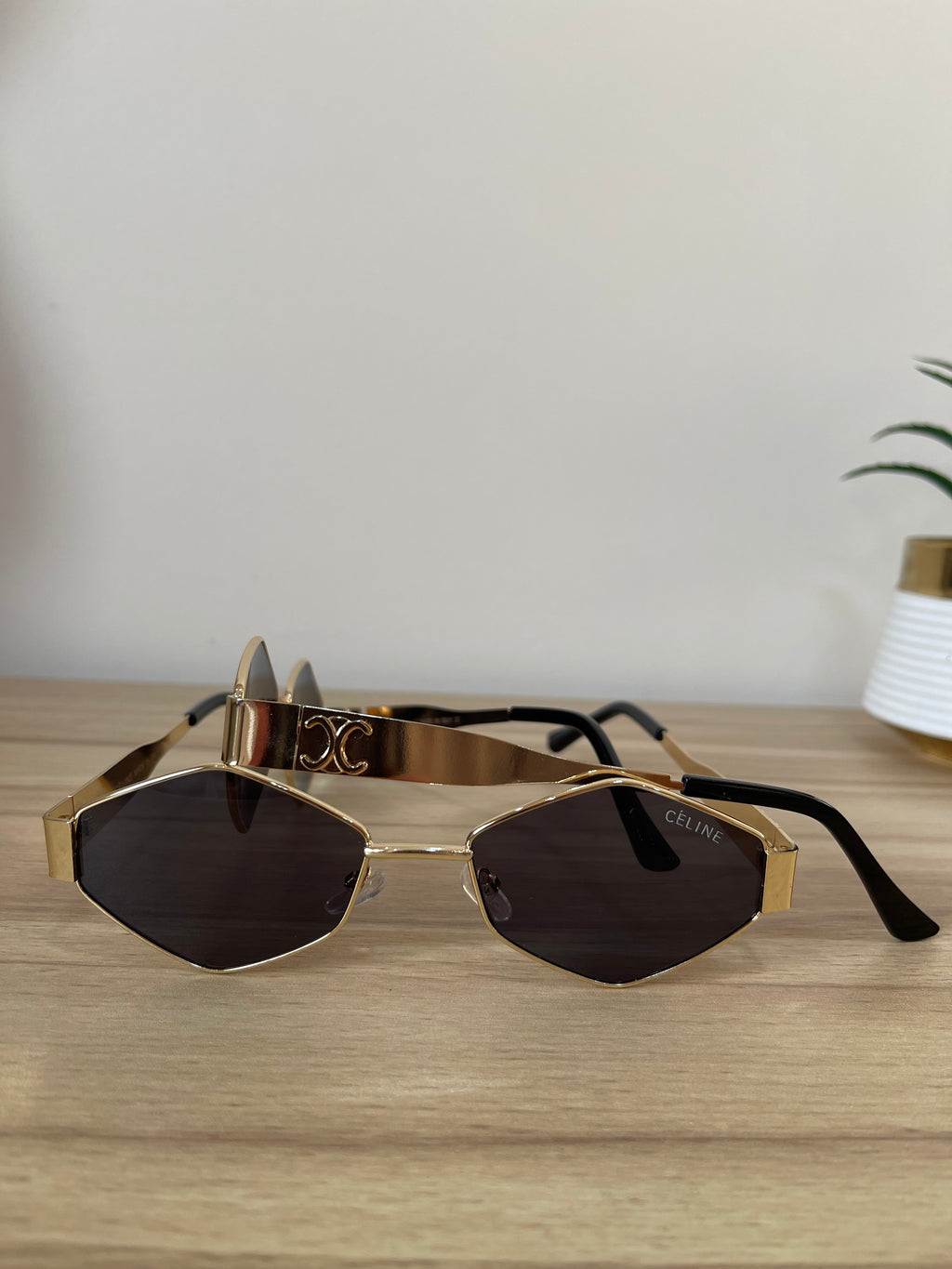 Celine Triomphe Hexagonal