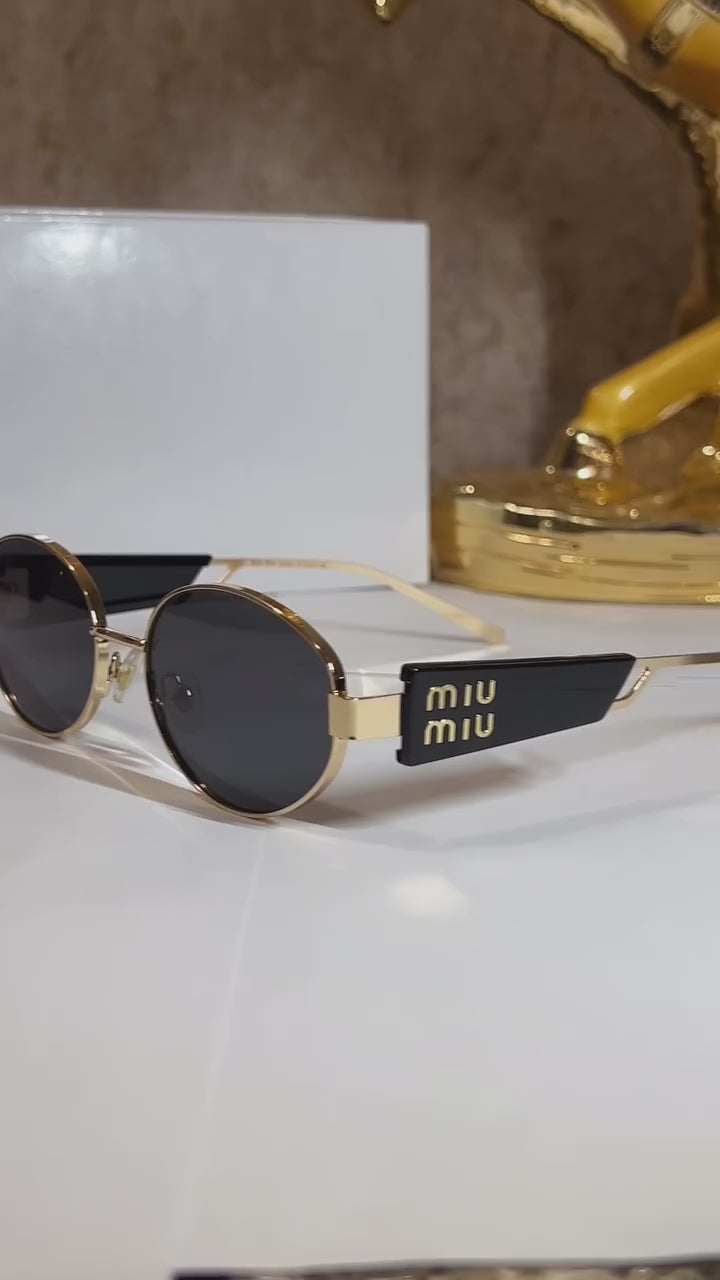 Miu Miu Oval